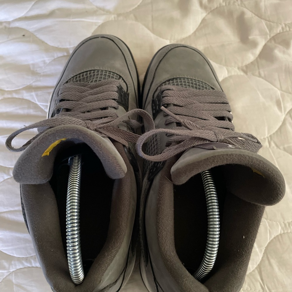 Jordan IV “Cool Grey”